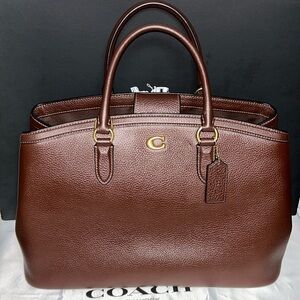 🛍️FLASH SALE TODAY ONLY 🎉Gorgeous Coach Legacy Carryall 35